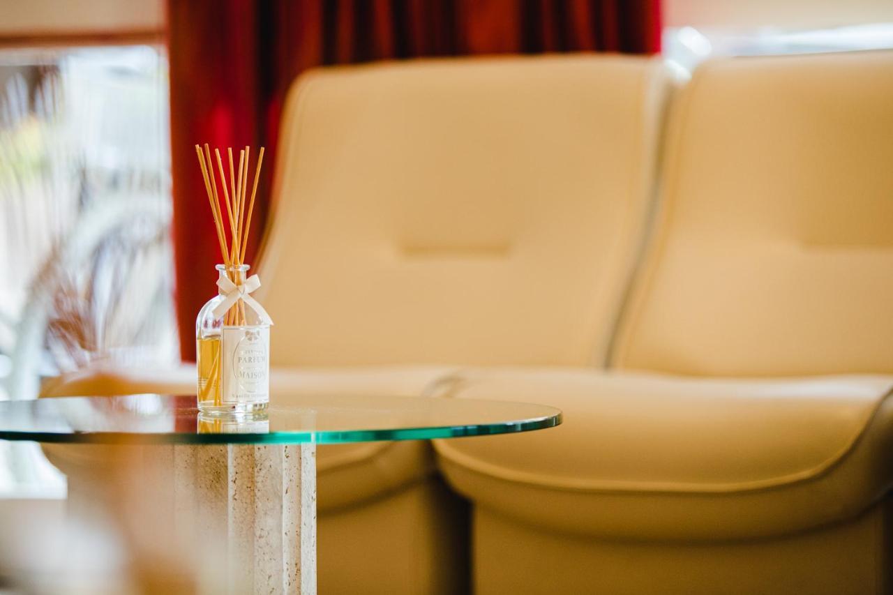 Unique Hotel Cesenatico Eksteriør bilde
