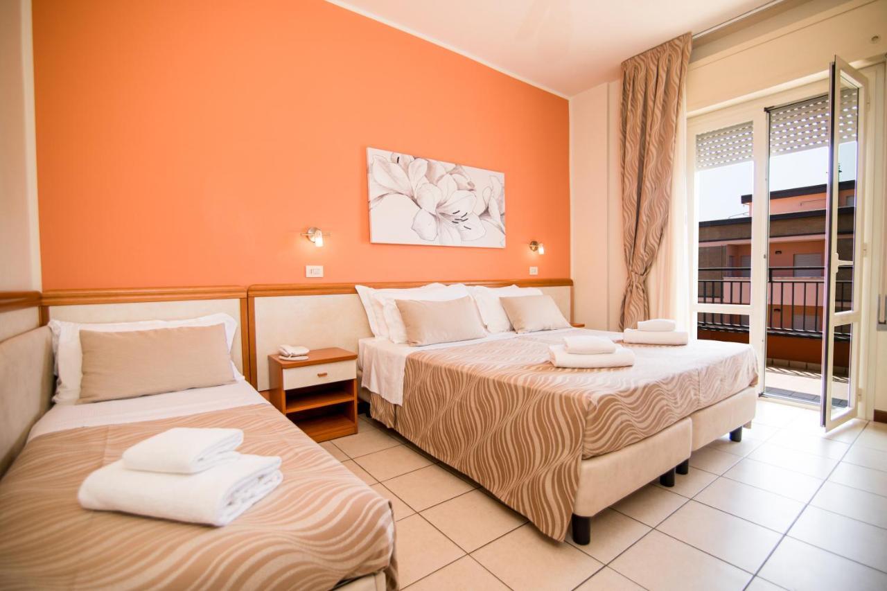 Unique Hotel Cesenatico Eksteriør bilde