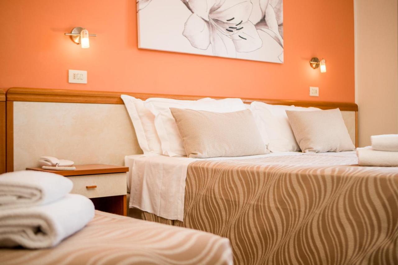 Unique Hotel Cesenatico Eksteriør bilde