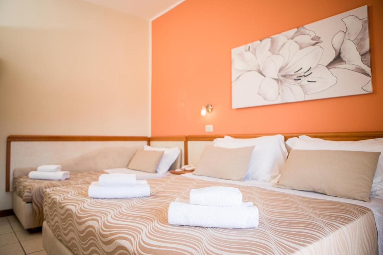 Unique Hotel Cesenatico Eksteriør bilde