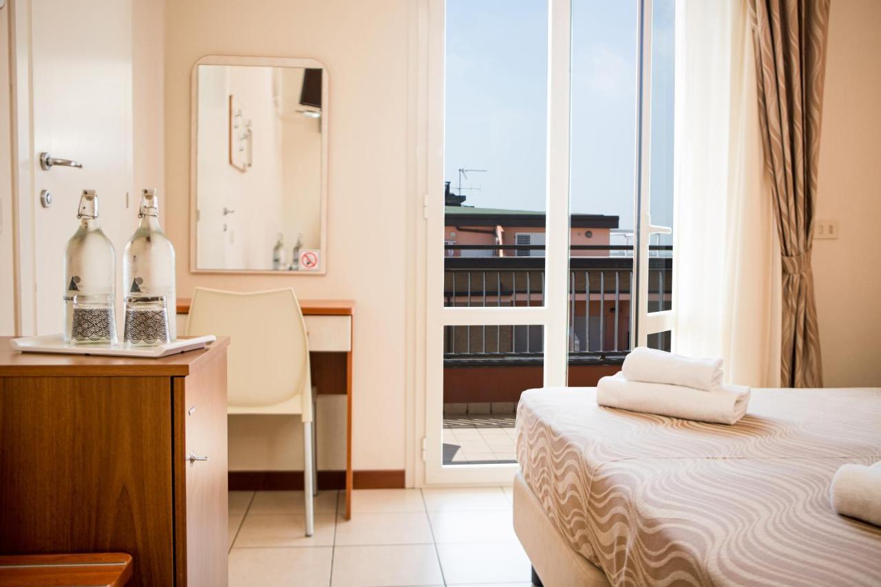 Unique Hotel Cesenatico Eksteriør bilde