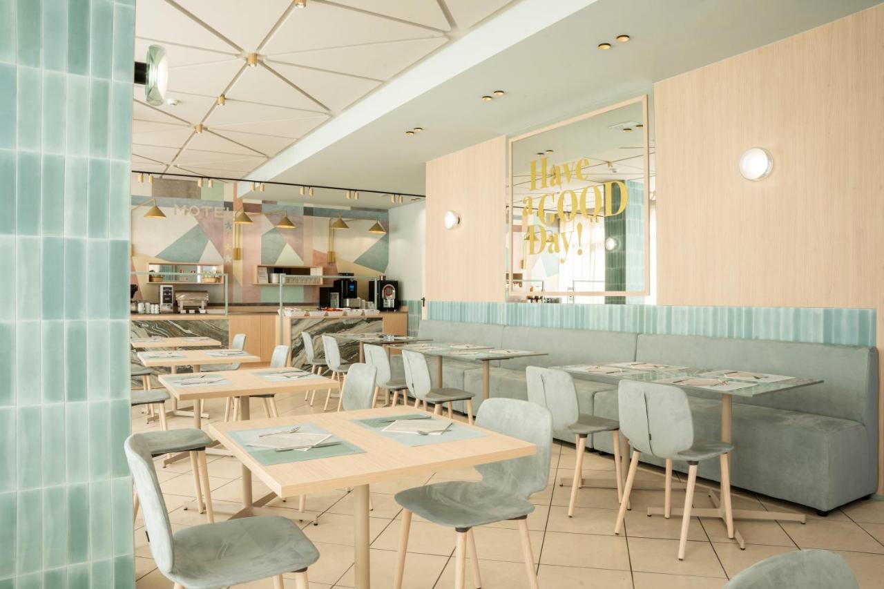 Unique Hotel Cesenatico Eksteriør bilde