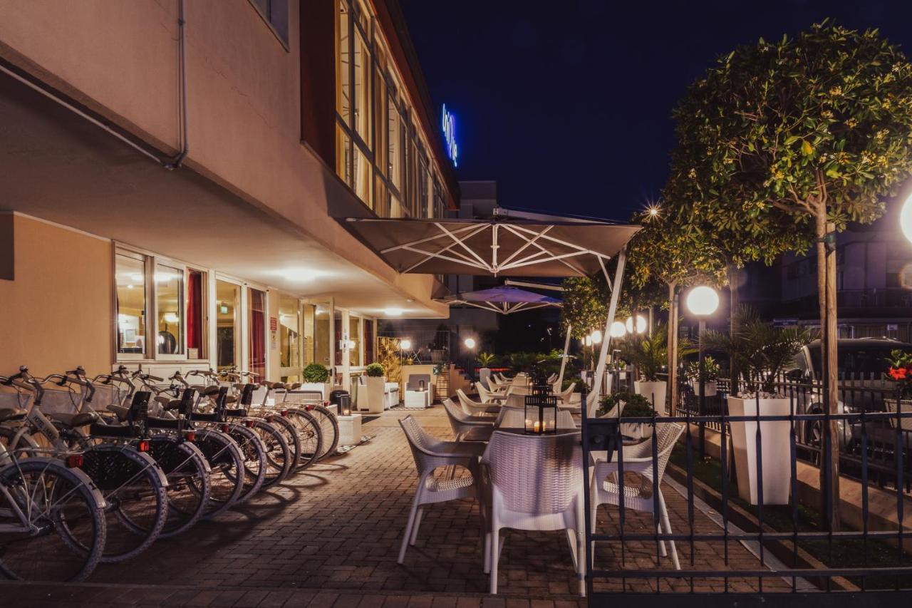 Unique Hotel Cesenatico Eksteriør bilde